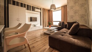 Exclusive Apartment, Sea View | Living area | Flat-screen TV - Macon Residence Wellness & SPA (Sveti Vlas)