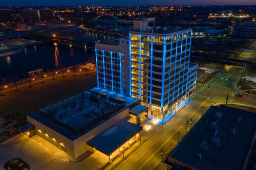 Embassy Suites by Hilton Rockford Riverfront