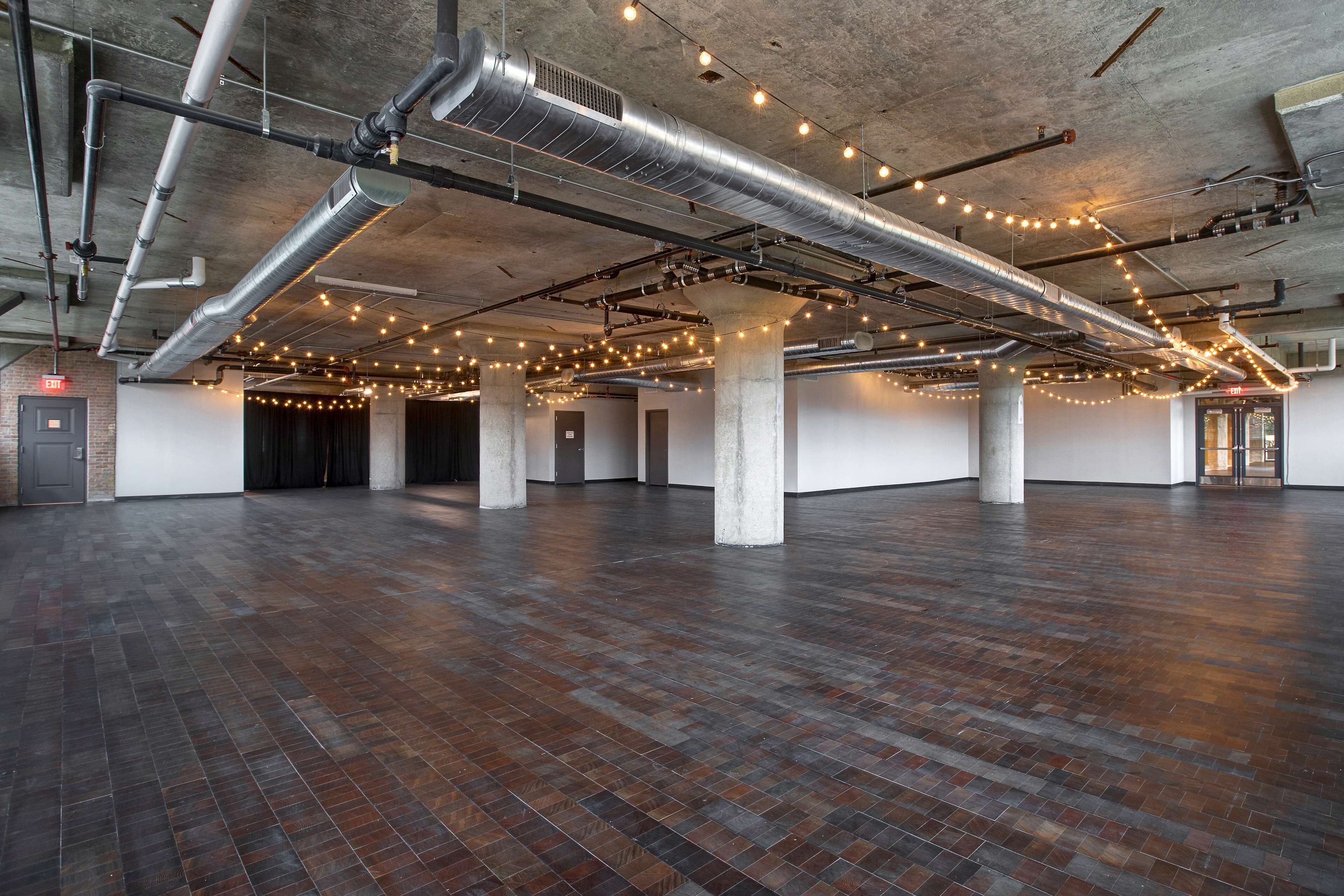 Foto - Embassy Suites By Hilton Rockford Riverfront