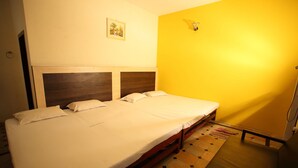 Unclassified image, 3 of 4, button - SIVA SAKTHI HOTEL (Tiruvannamalai)