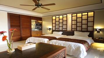 Premier Twin Room, Non Smoking | Blackout drapes, free WiFi, bed sheets