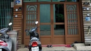 施設の正面