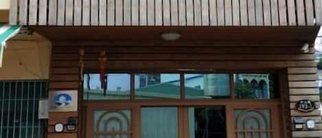 住宿正面