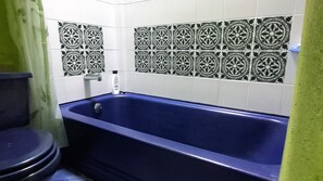 Handdoeken, zeep, shampoo, toiletpapier