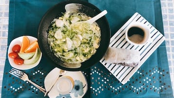 Desayuno continental incluido todos los días