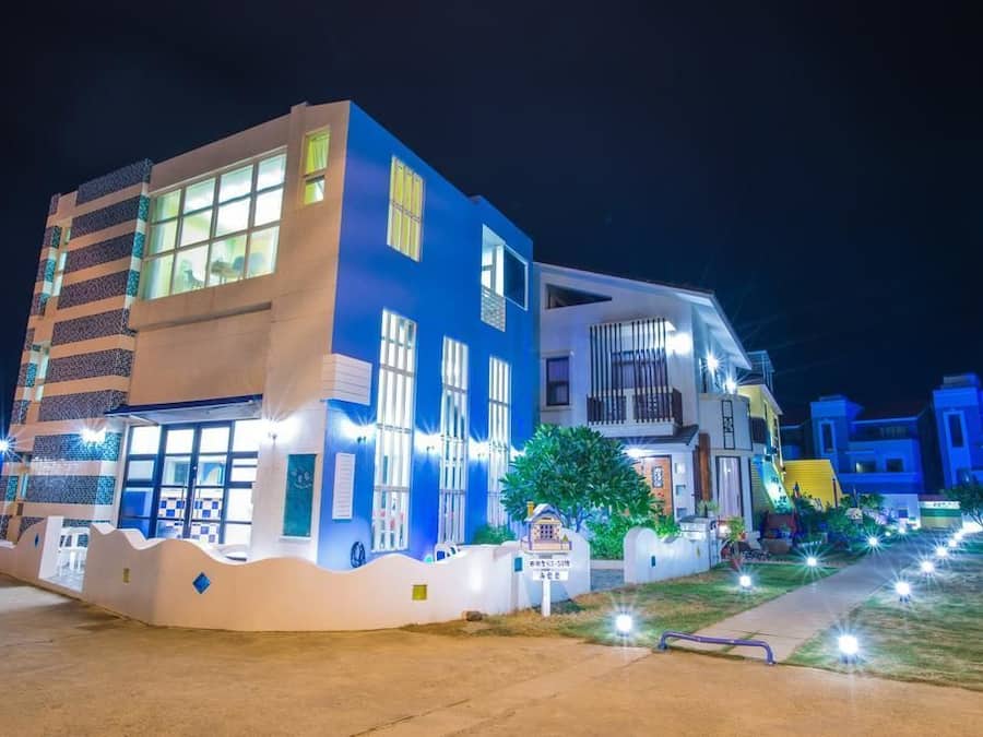 Front of property - evening/night