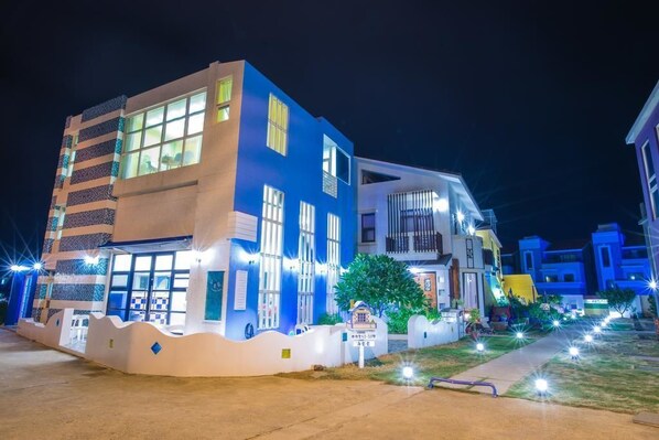 Front of property - evening/night