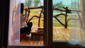 Double Room, Mountain View | Balcony - Life House (Mai Chau)