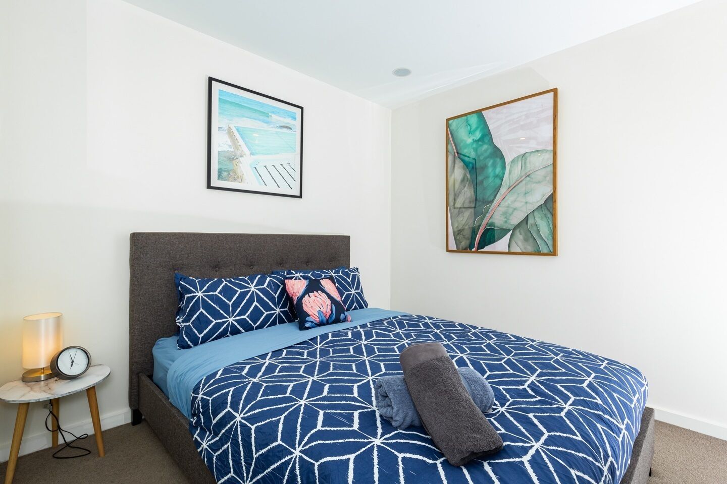 CBD 2BR Loft • Walk to Marvel & Sth Cross — image 10