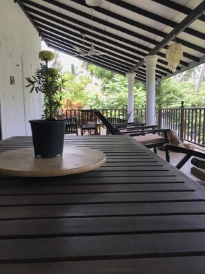 Ngoại thất