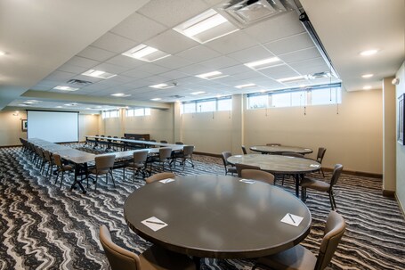 Staybridge Suites Scottsdale Talking Stick, an IHG Hotel - Image 30