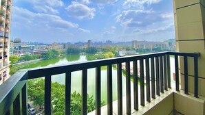 Terrace/patio - Taishan Bojue Hotel (Jiangmen)