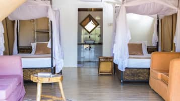 Chambre Standard | Bureau, draps fournis