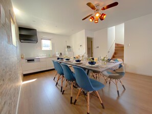 Villa, fumeur, piscine privée (3LDK (100m²)-6 beds-Pool- BBQ) | Coin séjour