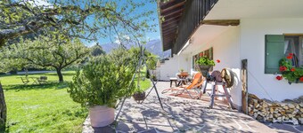 Fantastic Apartment "Schönbergalm" with Balcony, Garden & Wi-Fi