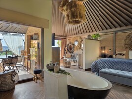 Svit Elite (Lagoon Villa/Adults Only) | Sängtillbehör av högsta kvalitet, duntäcken och minibar