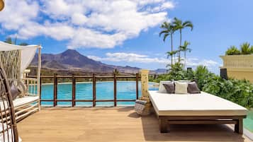 1 bedroom Lagoon Villa