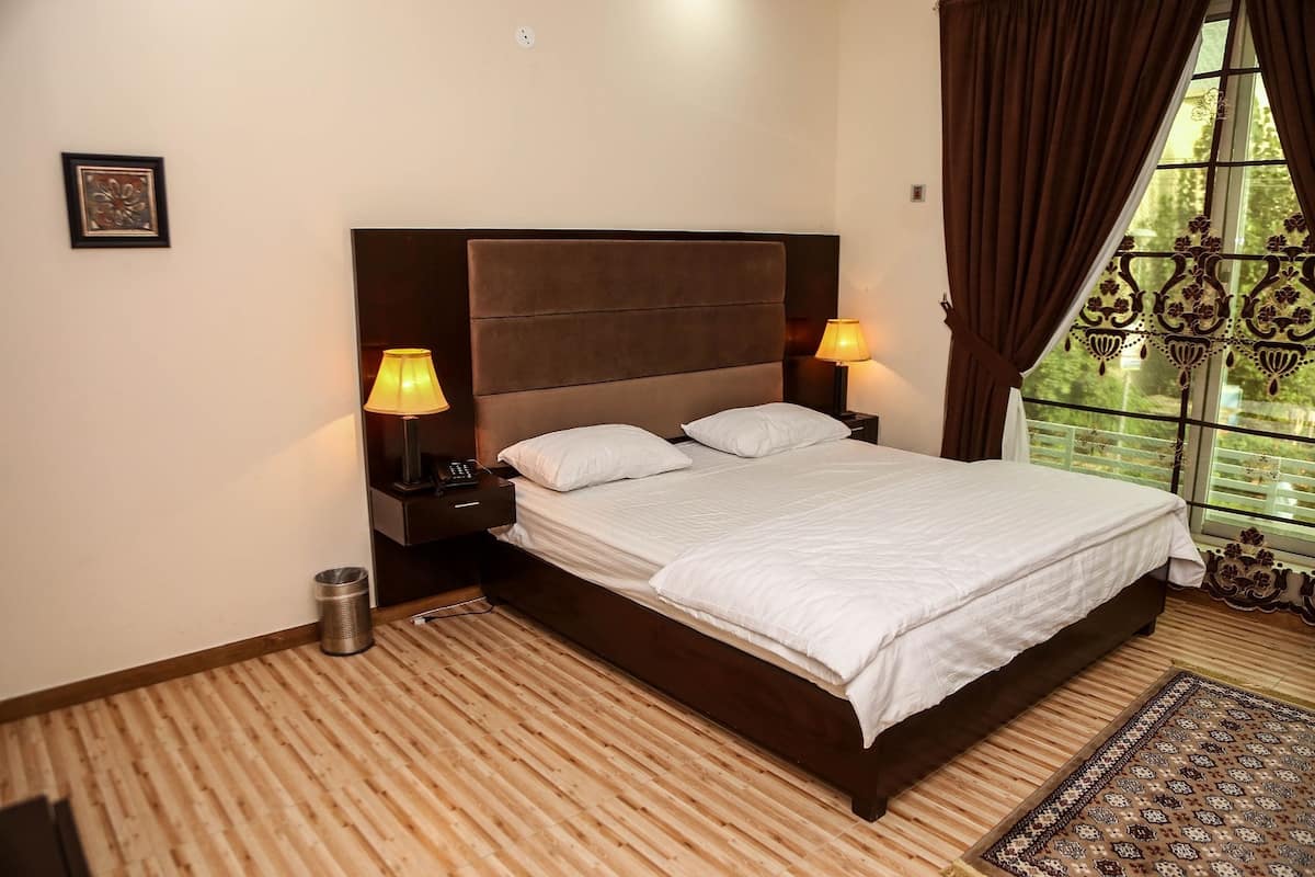 Chambre Double Deluxe | 3 chambres, draps fournis