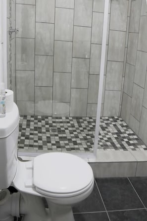 Free toiletries, towels