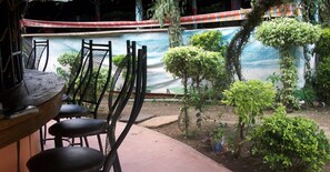 Bar (on property) - Mark5 Resort (Njumbi)