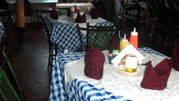 Breakfast, lunch, dinner served; local and international cuisine