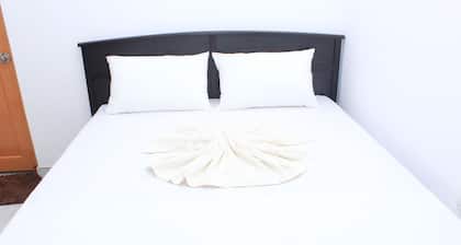 Naturaleza Noche Homestay