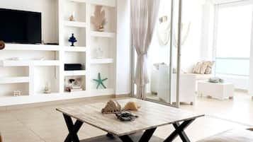 Televisor intel·ligent, taula de tennis de taula i oficines