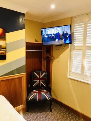 Superior Double Room, Ensuite - KX Rooms (London)