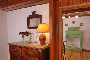 Interior - Casa al pozzo Wake up in a beautiful traditional decorated house. (Skopelos Town)