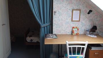 Basic Triple Room | Premium bedding, pillowtop beds, individually decorated