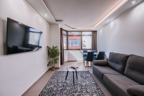 Superior Apartment, City View, Tower | City view - Poem Suites by Airnest (Las Palmas de Gran Canaria)