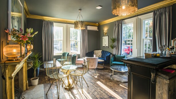 Bar (on property) - The Lodge Duxford (Cambridge)