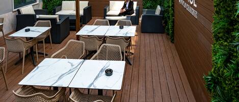 テラス / パティオ