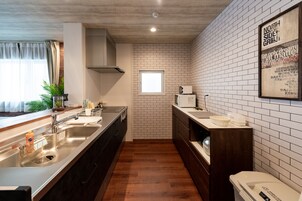 Villa | Private kitchenette | Fridge, microwave, electric kettle, toaster