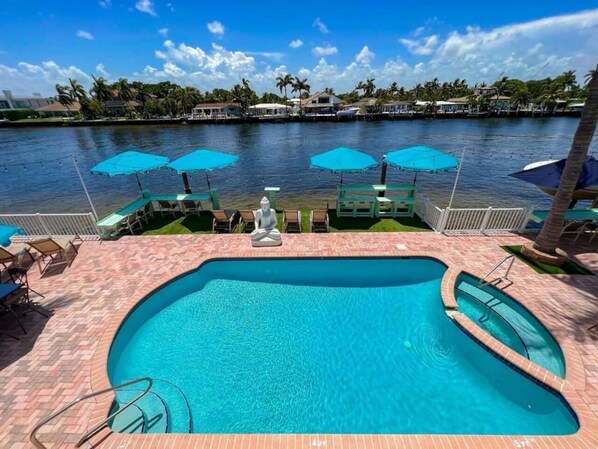 Außenpool, beheizter Pool