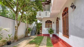 Façade de lâhĂ©bergement