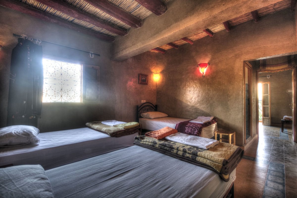 Family Room | Blackout drapes, soundproofing, bed sheets