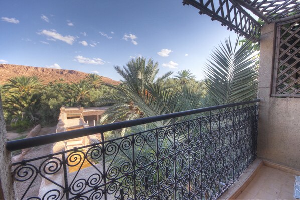 Standard tvåbäddsrum | Mörkläggningsgardiner, ljudisolering och sängkläder