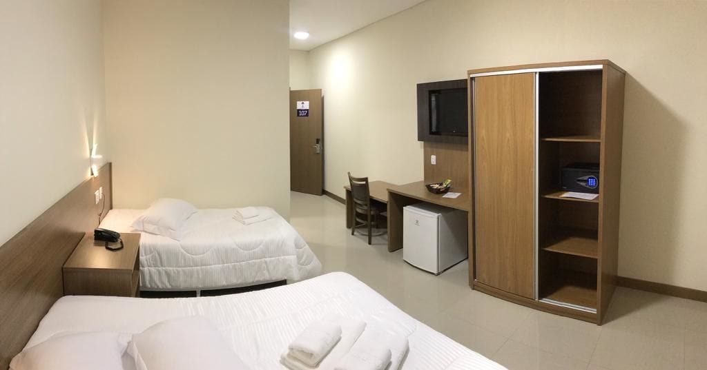 executive triple room | 1 bedroom, minibar, in-room safe, desk