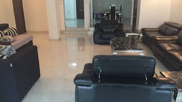 Family Villa | Living area