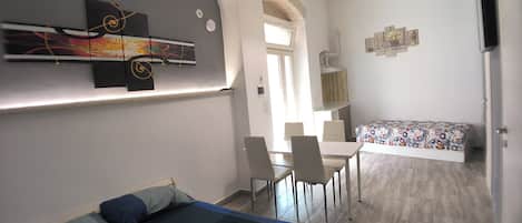 1 bedroom, wheelchair access