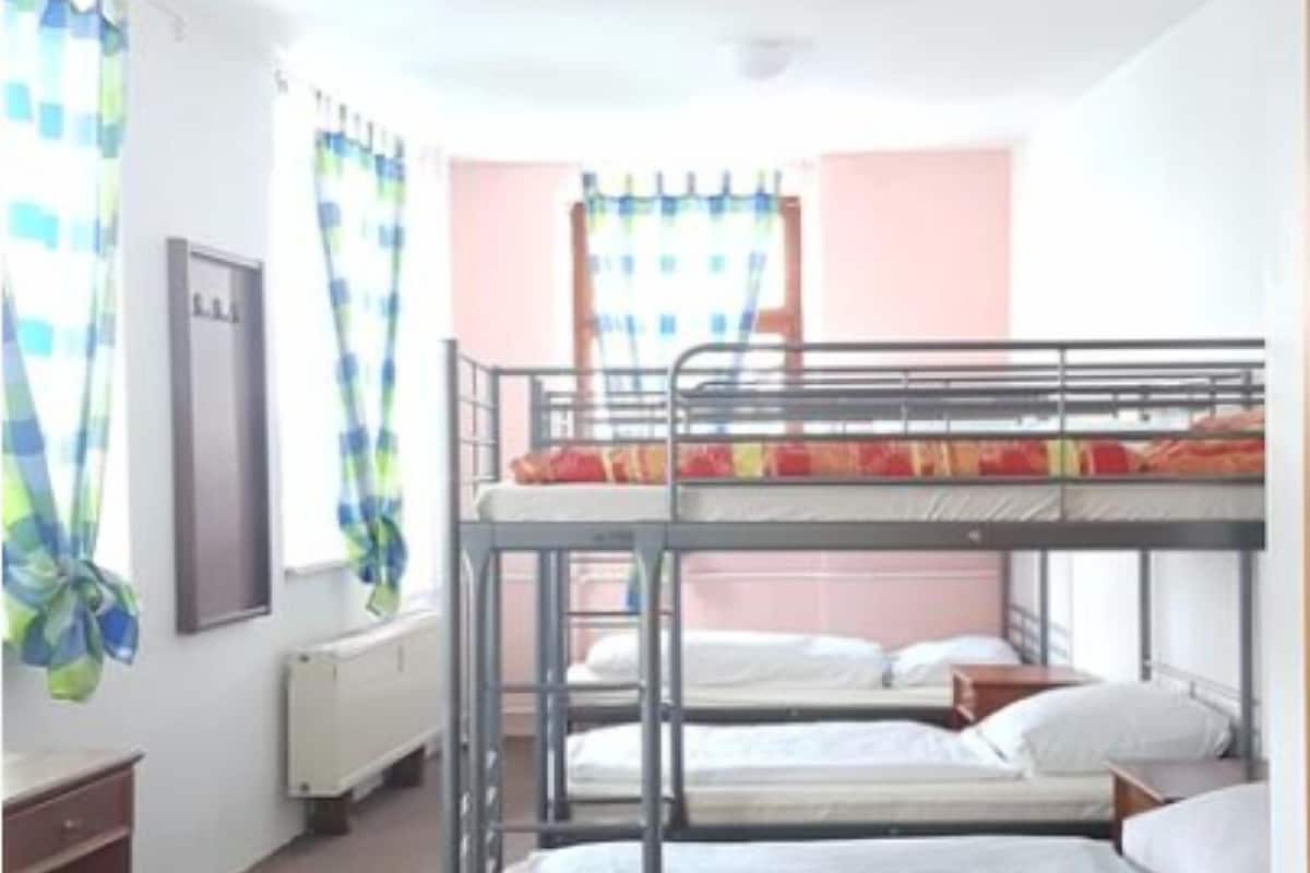 Shared Dormitory, Shared Bathroom | Free WiFi, bed sheets