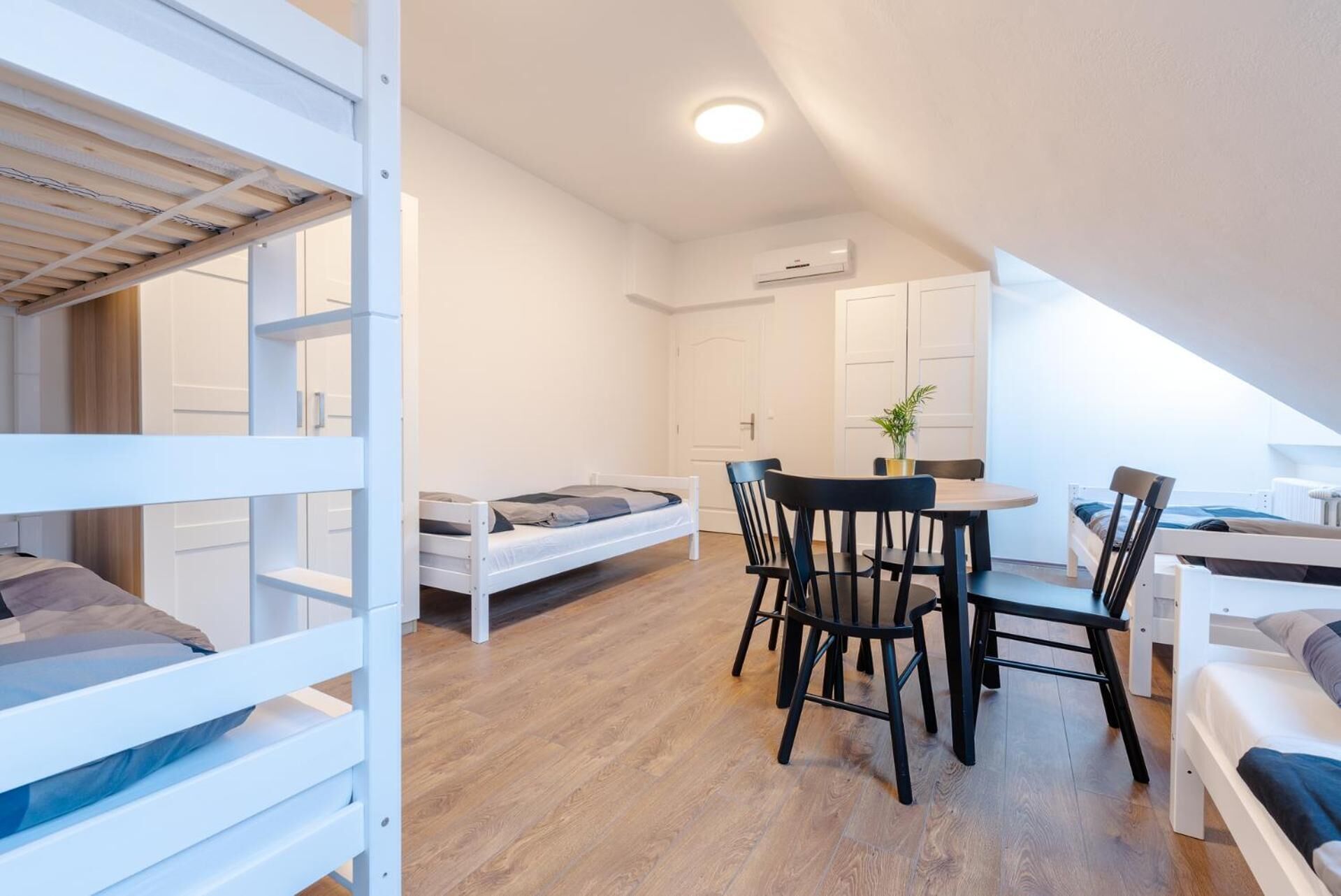 隔音、免費無線上網、床單