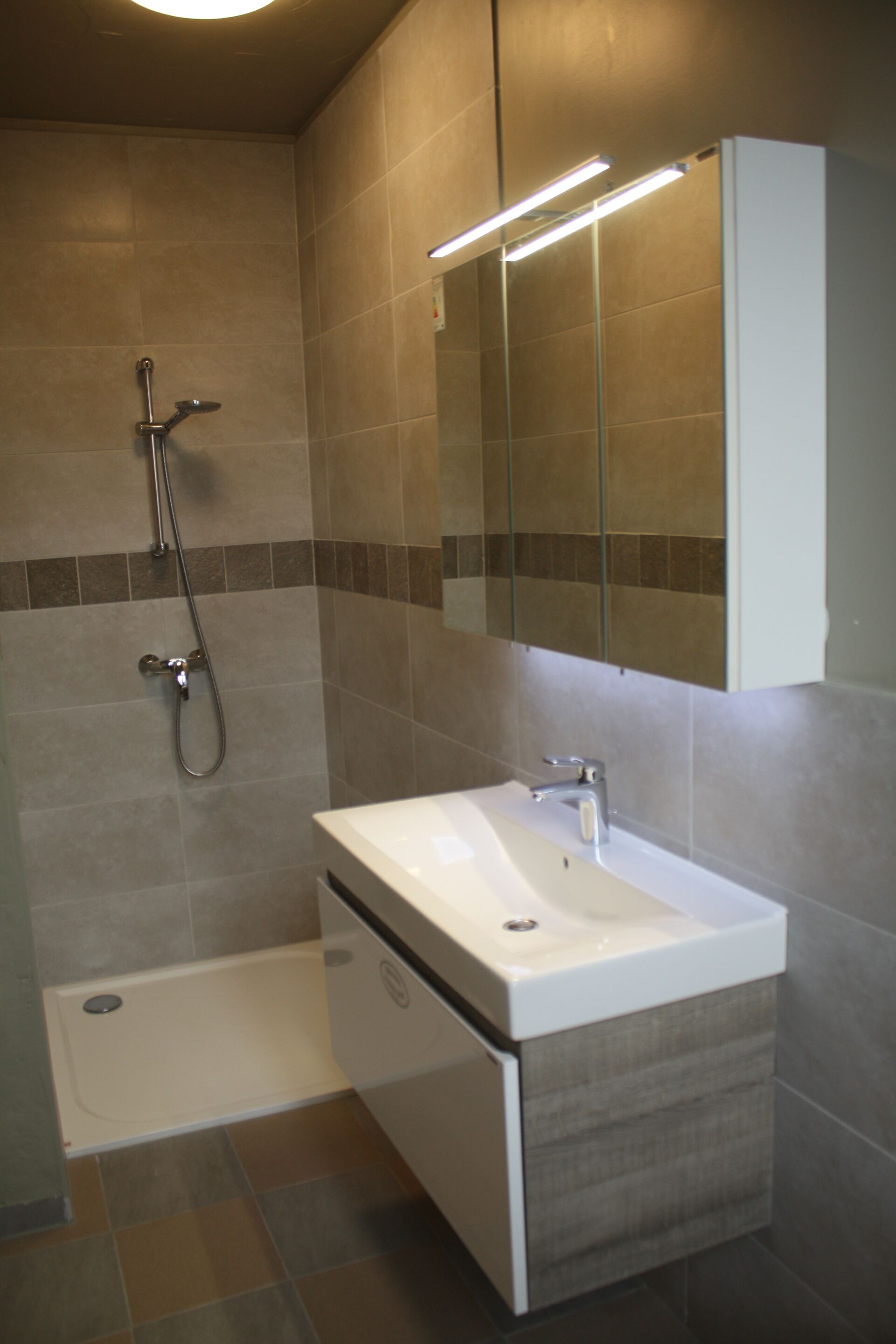 Habitación doble estándar, baño privado | Baño