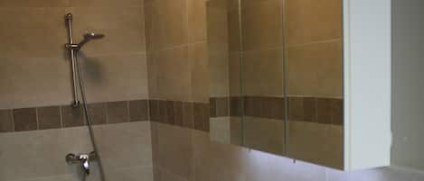 Chambre Standard double, salle de bain privée | Salle de bain