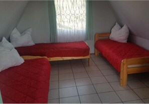 Bungalow, 1 chambre, salle de bains commune