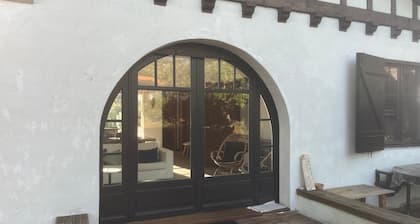 Arcachon - Cozy Landaise House near Golf with Terraces, BBQ, and Pet-Friendly