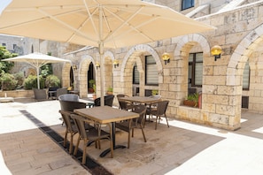 Terrace/patio - New Gate Hostel (Jerusalem)