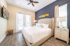 2 chambres, coffre-fort, fer et planche à repasser