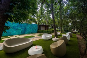 Exterior - Vivari Hotel and Spa by Mantis (Krugersdorp)